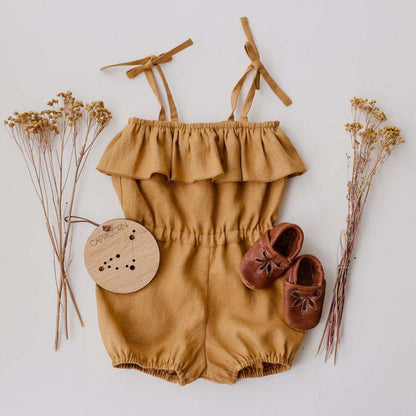 Baby jumpsuit summer baby girl ruffle suspender shorts cotton and linen suspender suit quick group cross-border